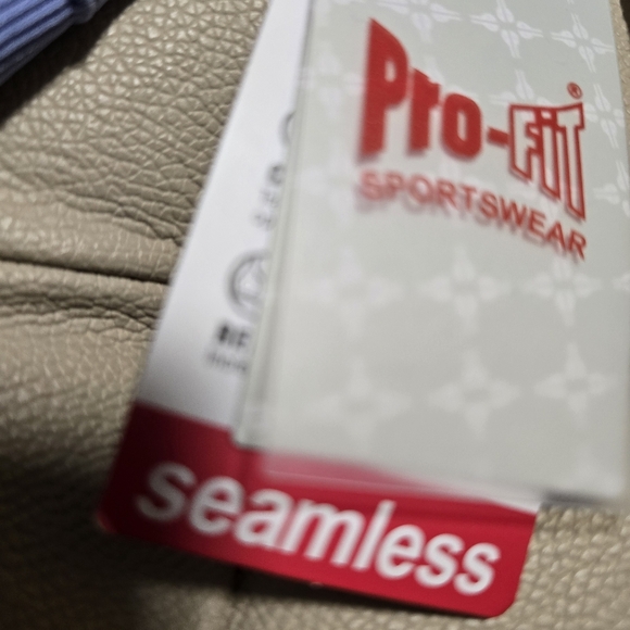 PRO-FIT SEAMLESS  Light Purple Sports Bra Removable Cups Size XL L - Picture 3 of 4